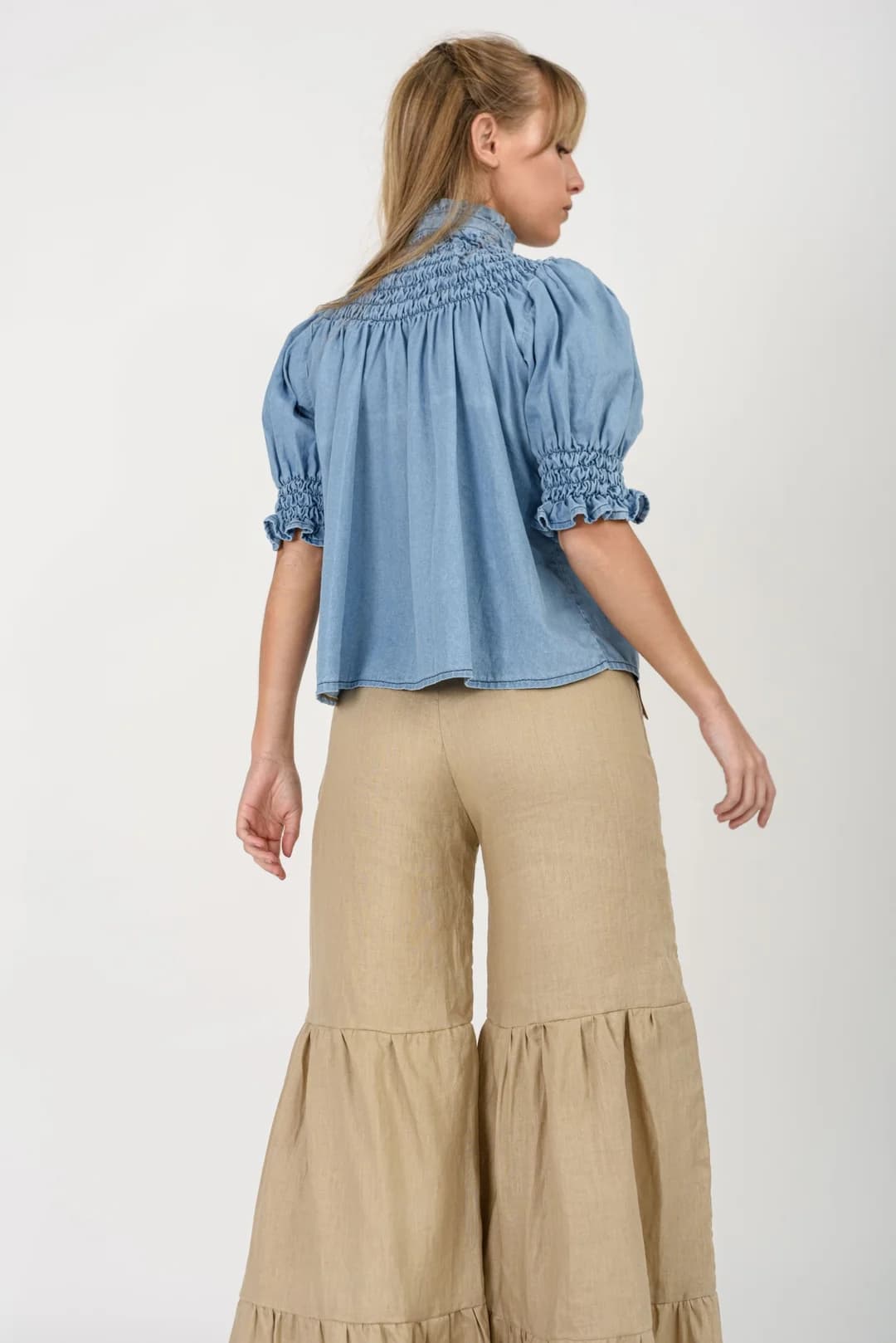 Camisa Olivia — Camisas y blusas Celeste · BONA