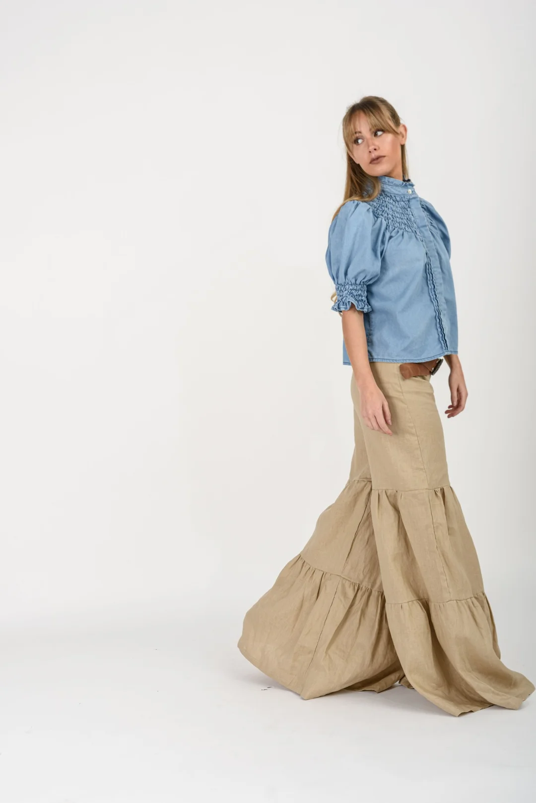 Camisa Olivia — Camisas y blusas Celeste · BONA