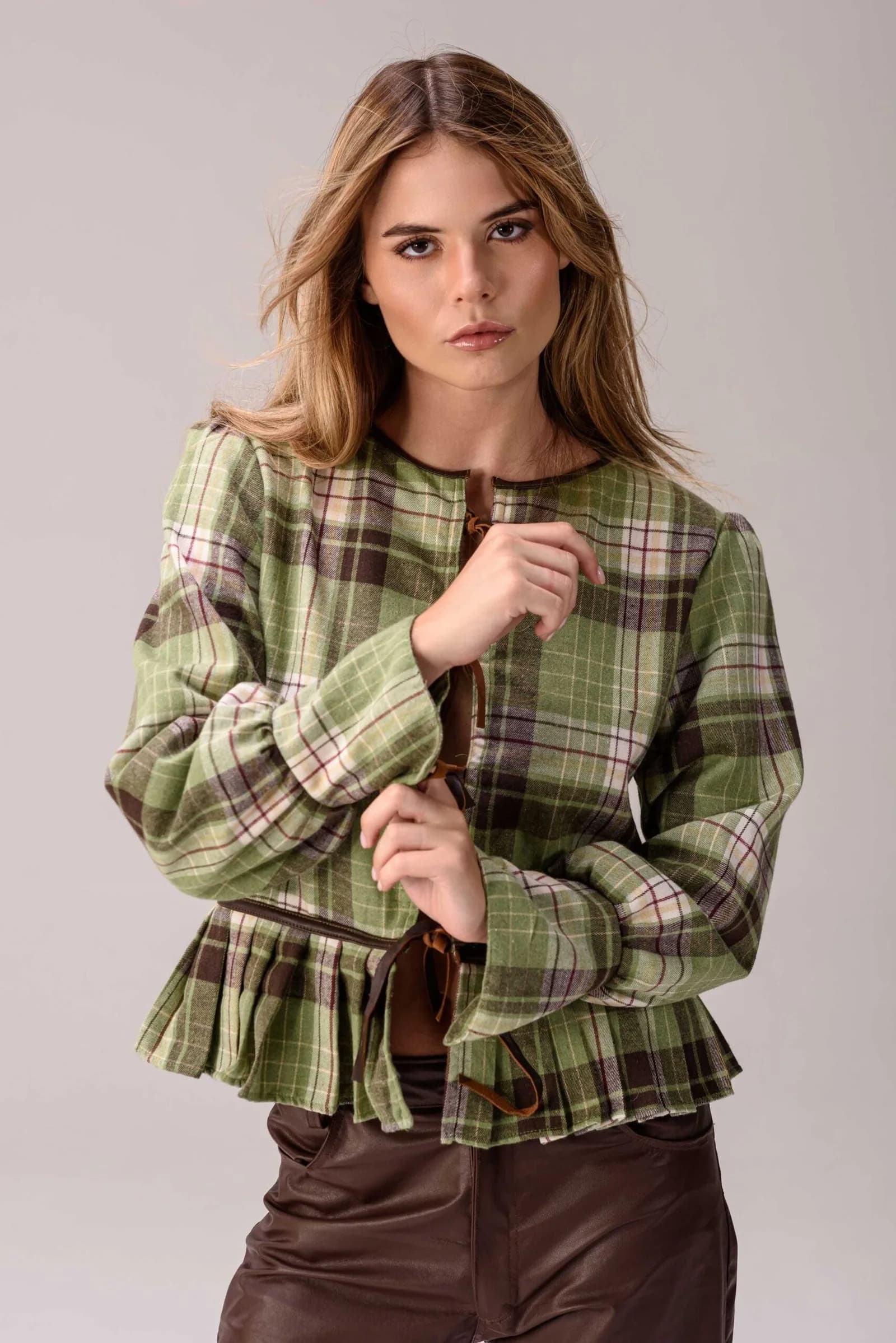 Blusa Herba (Tartán & cuero)