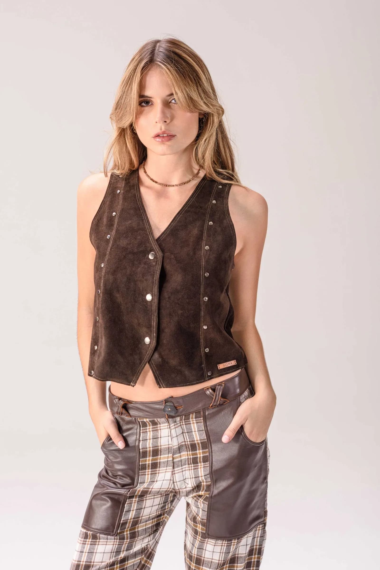 Louvre Leather Vest — Leather clothing Crudo · BONA