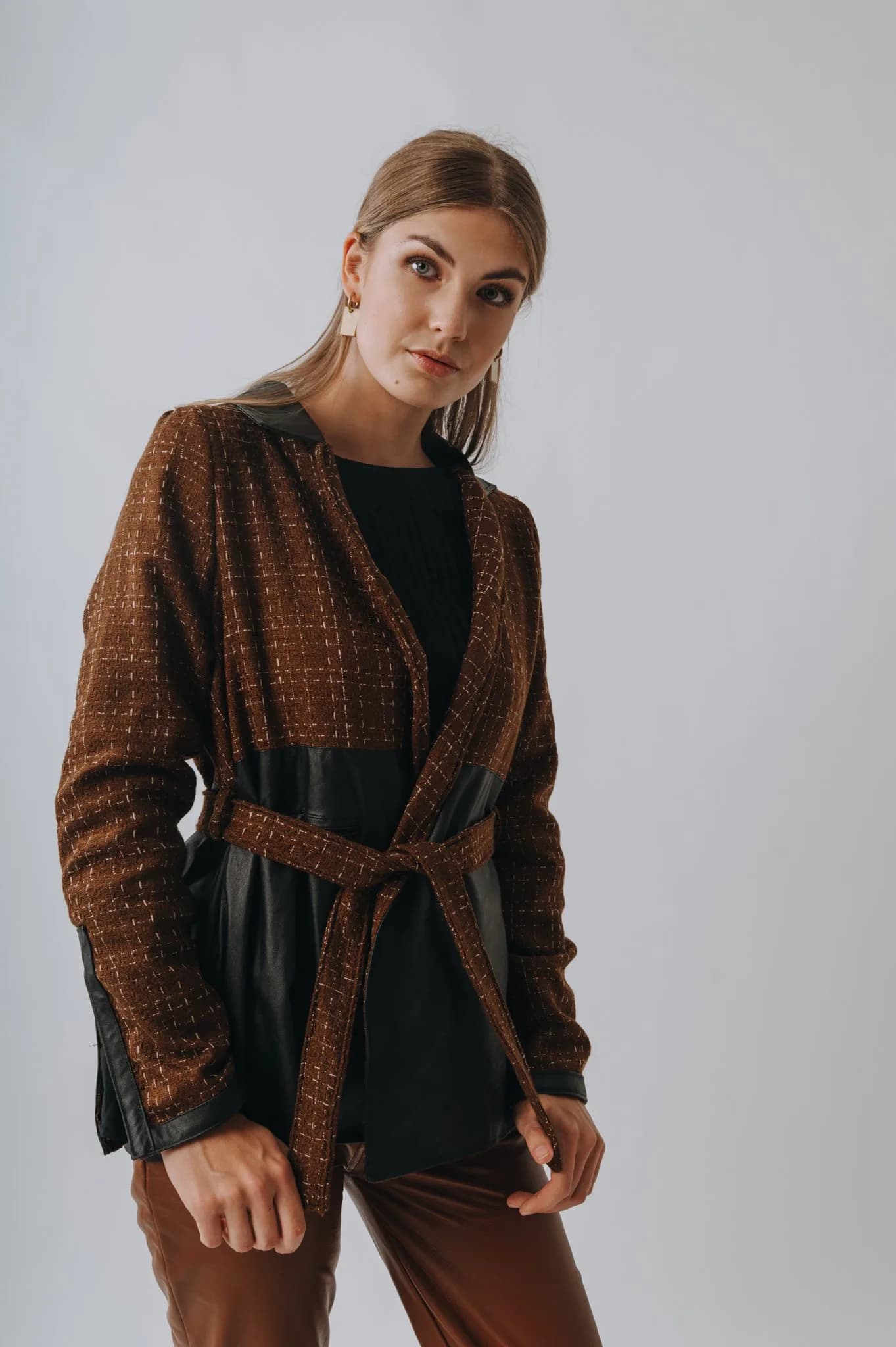 Blazer Willow (Paño de lana & cuero)