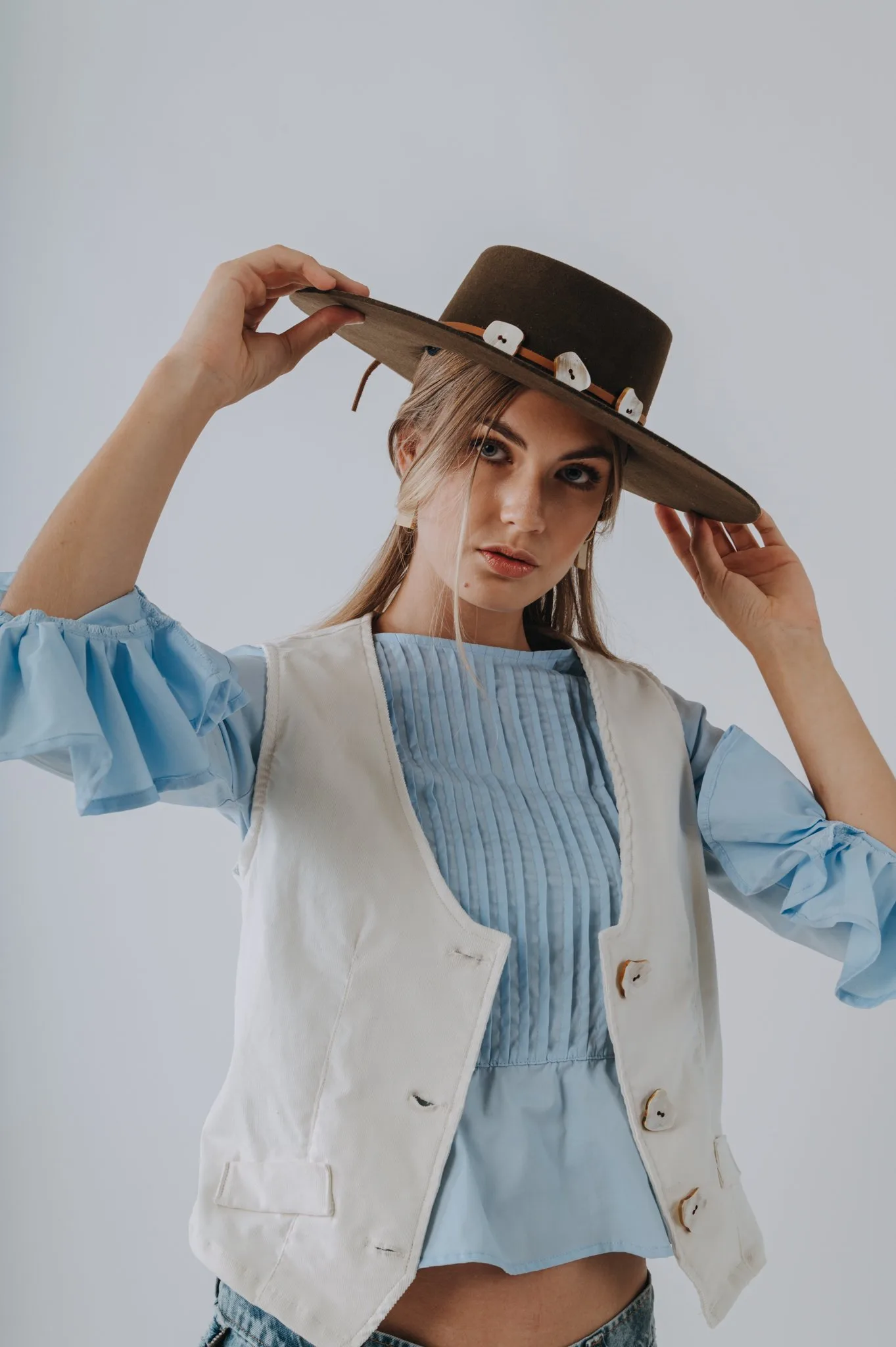 Chaleco Asta (Pana & Guampa) — Camisas y blusas Azul · BONA