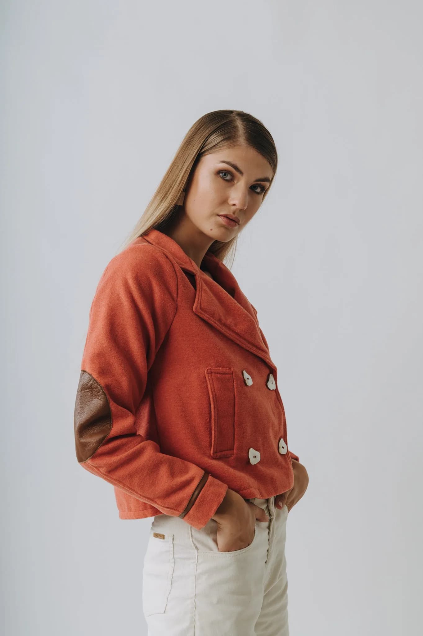 Blazer Elegant Fusion (Paño de lana, cuero & guampa)