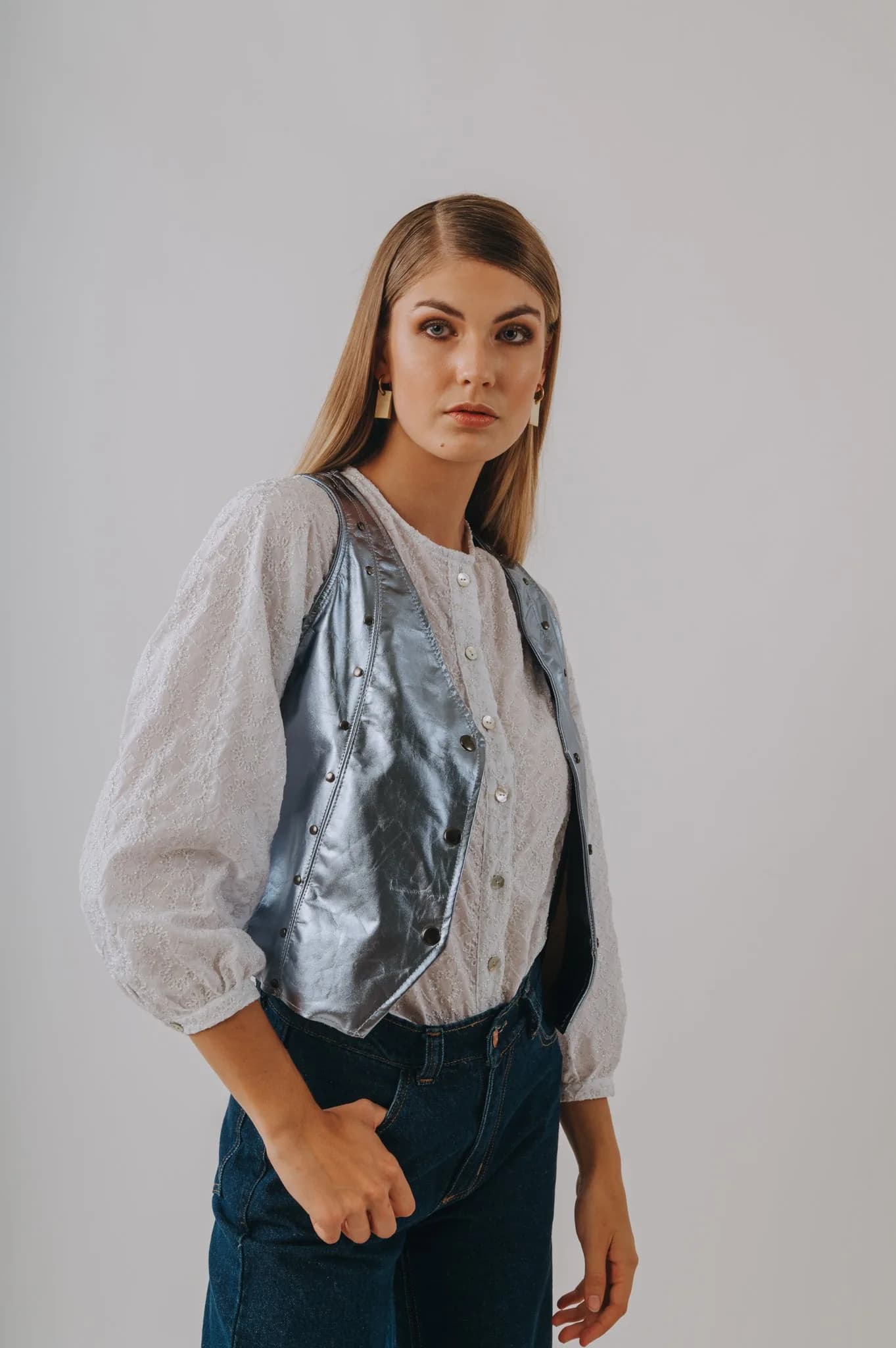 Louvre Leather Vest — Leather clothing Crudo · BONA