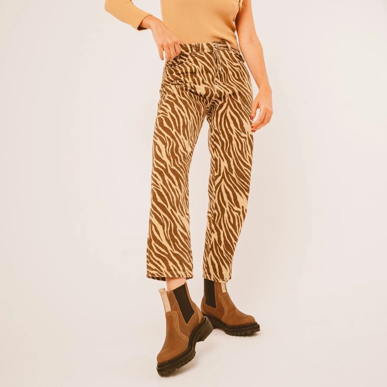 Jean Cebra — Pantalones Marrón · BONA