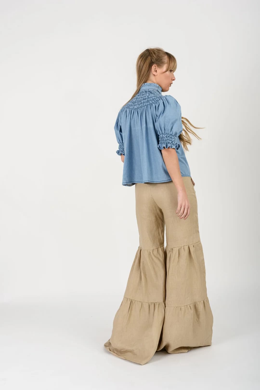 Camisa Olivia — Camisas y blusas Celeste · BONA