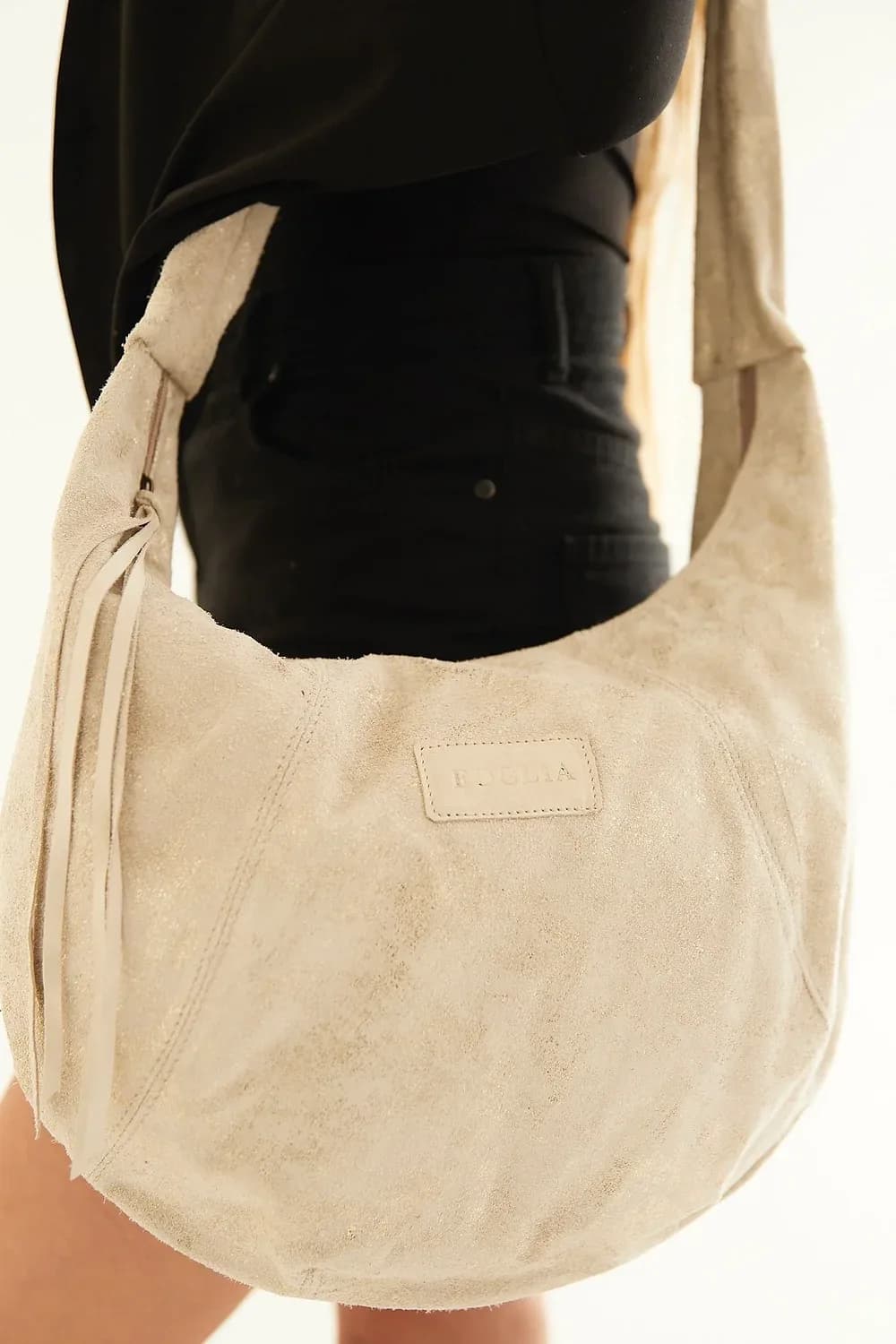 Cartera Angie — Carteras FOGLIA Camel · BONA