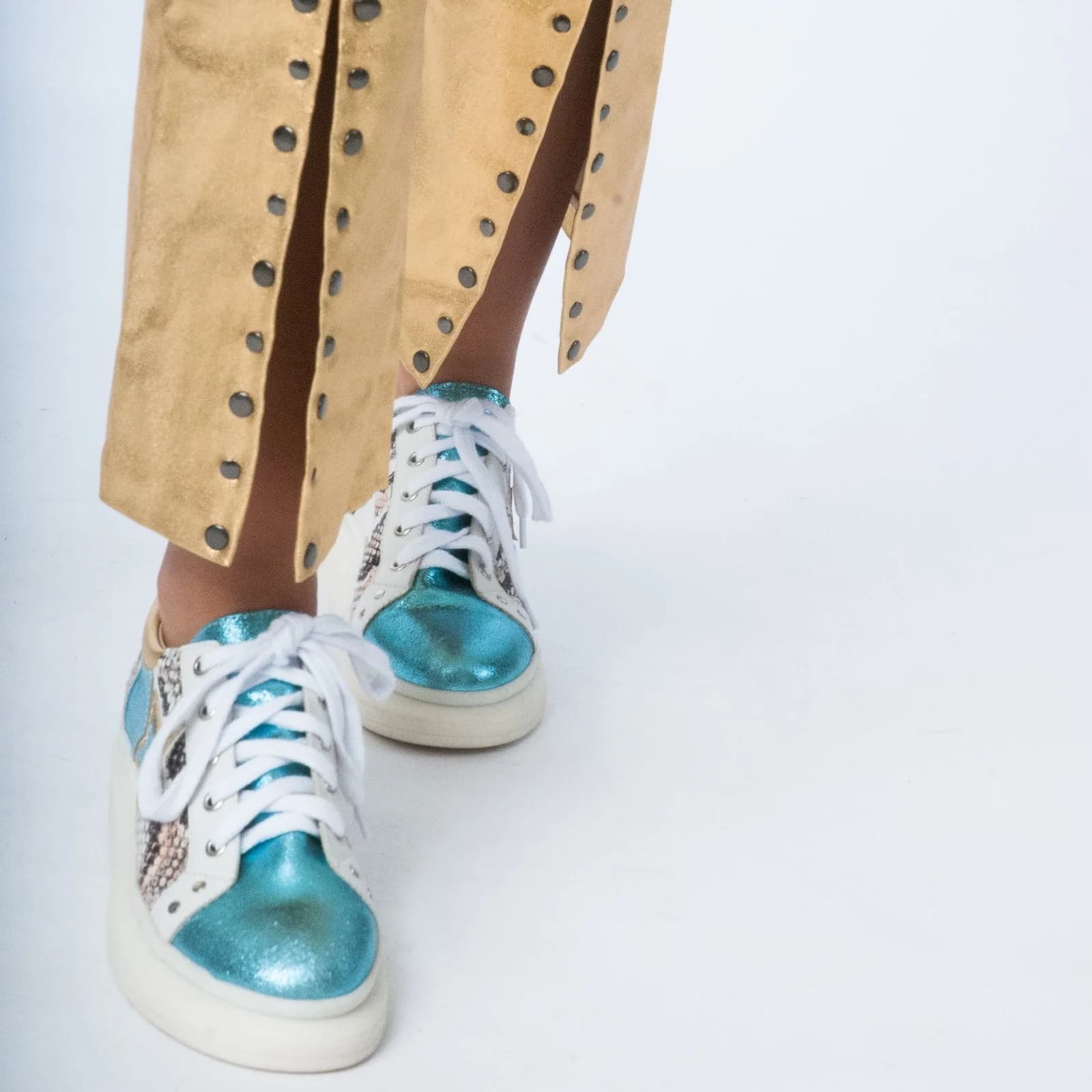 Rolling Leather Shoes