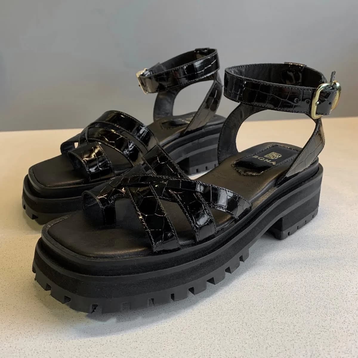 Sandalias aire