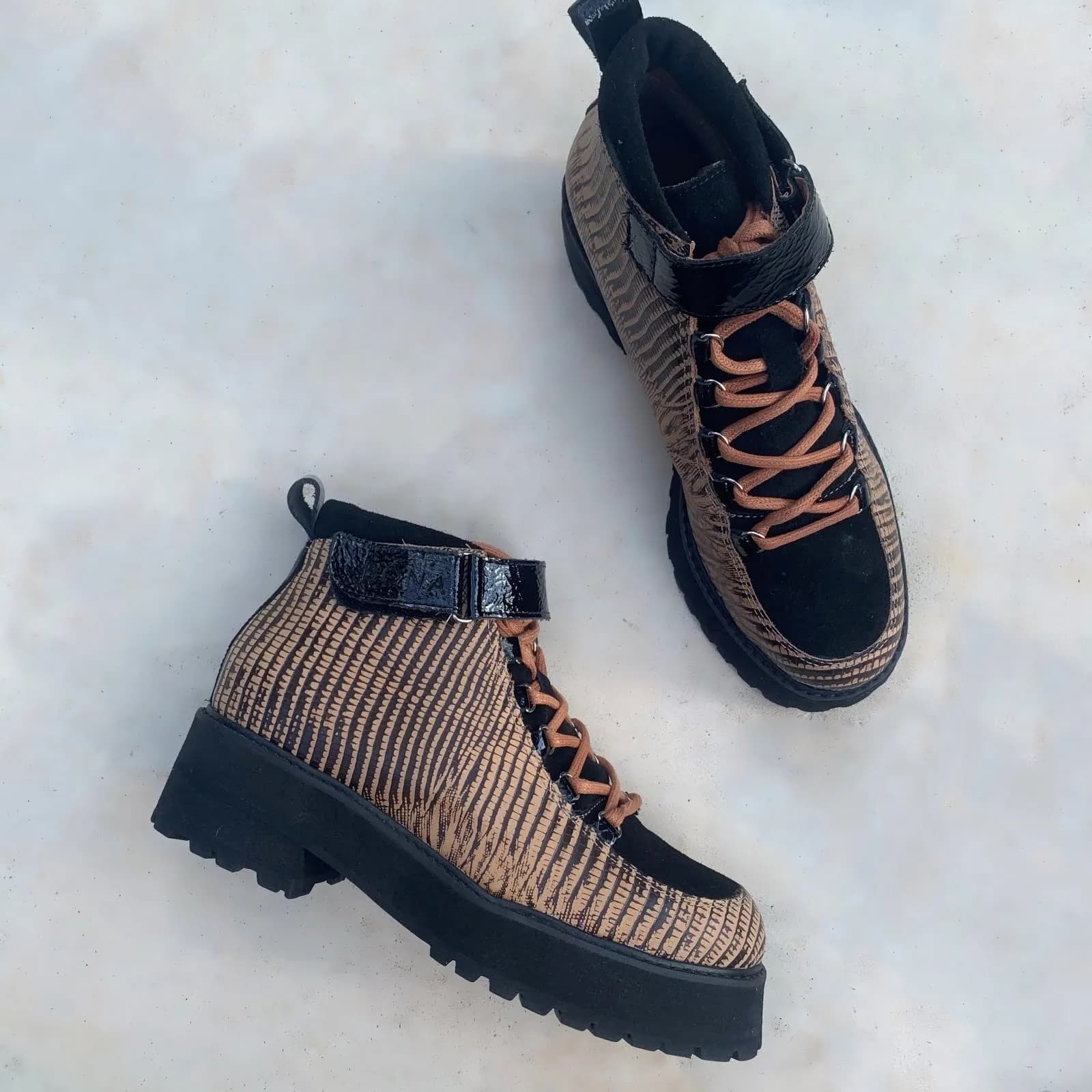 Botas Dexter